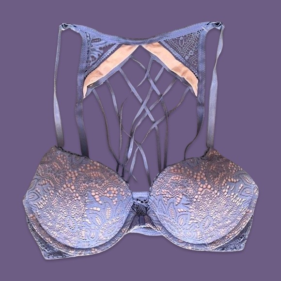 Victoria’s Secret Push Up Bra - Picture 1 of 3